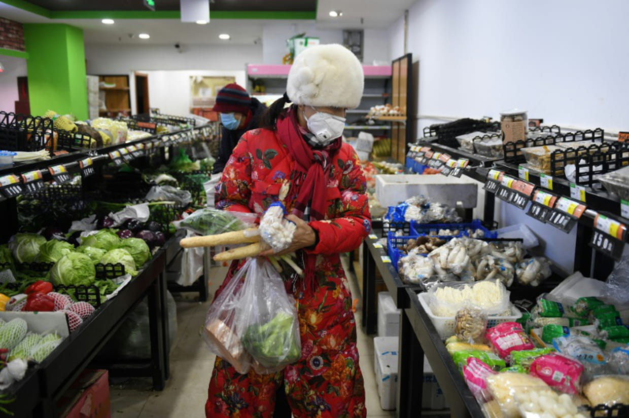 Chine: le virus tue encore mais la contamination ralentit