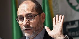 Makri réitère son soutien à Tebboune