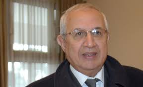 Constitution: Ziari favorable à la « tenue d’une conférence nationale à laquelle participe des représentants du hirak »