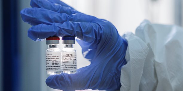 Covid-19: la Russie lance les essais cliniques de son vaccin