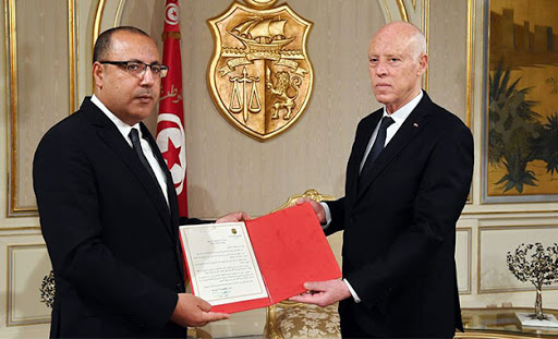 Tunisie : le gouvernement de technocrates de Mechichi obtient la confiance du Parlement