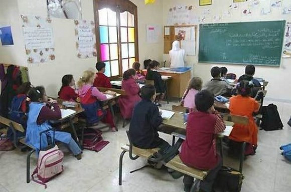 أولياء التلاميذ يطالبون الحكومة بغلق المدراس
