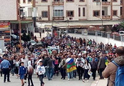 Hirak : Des dizaines de manifestants arrêtées dans plusieurs wilayas