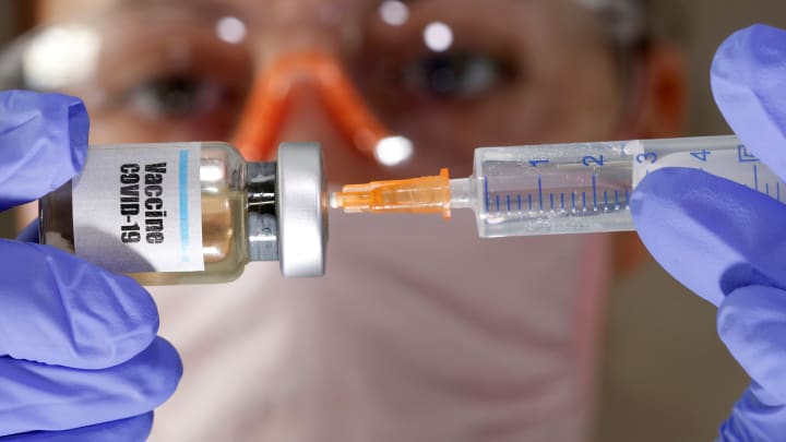 Nous n’avons aucune raison de douter des vaccins russes et chinois (Dr Bekkat)
