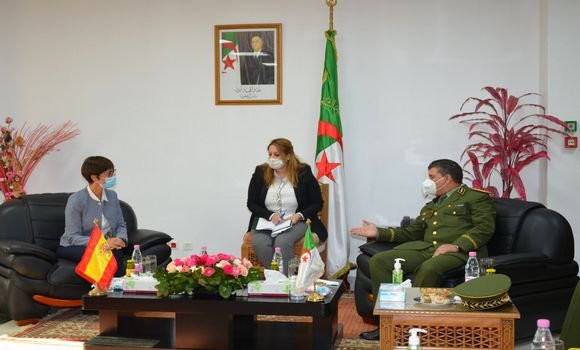La directrice de la garde civile espagnole reçue par le général Gouasmia