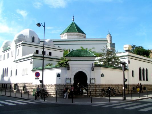 L’Algérie ne détachera plus ses imams en France