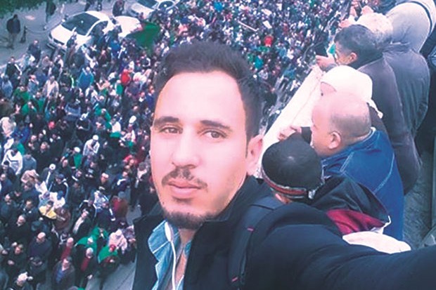 هيئة الدفاع: وليد نقيش أكّد تعرّضه لاعتداءٍ جنسي من طرف المخابرات