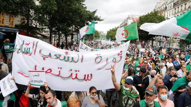109ème vendredi du Hirak : le direct de Radio M