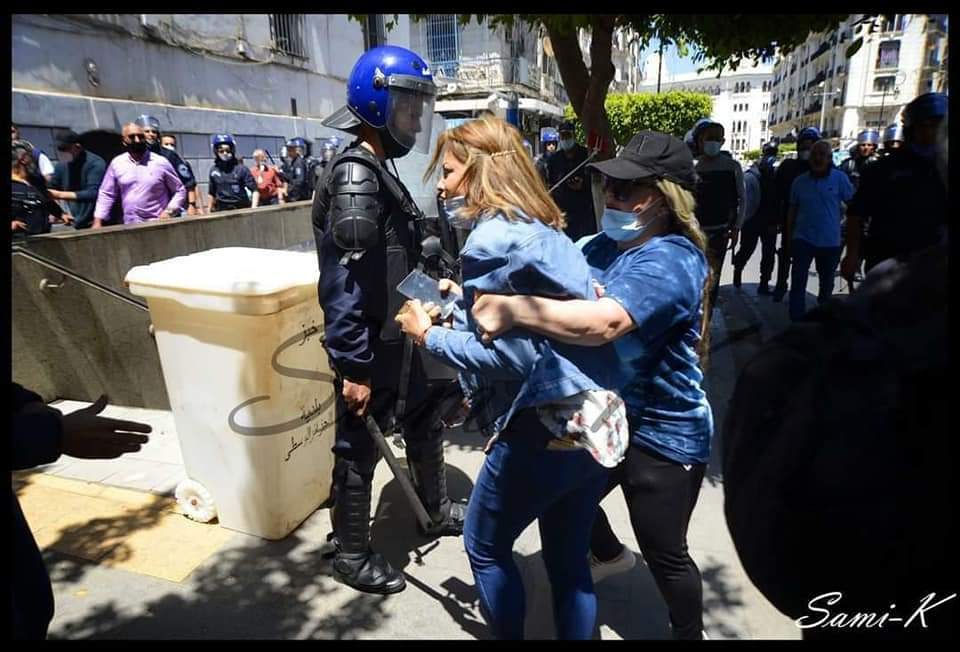 Radio M toujours sans nouvelles de Kenza Khettou brutalement interpellée