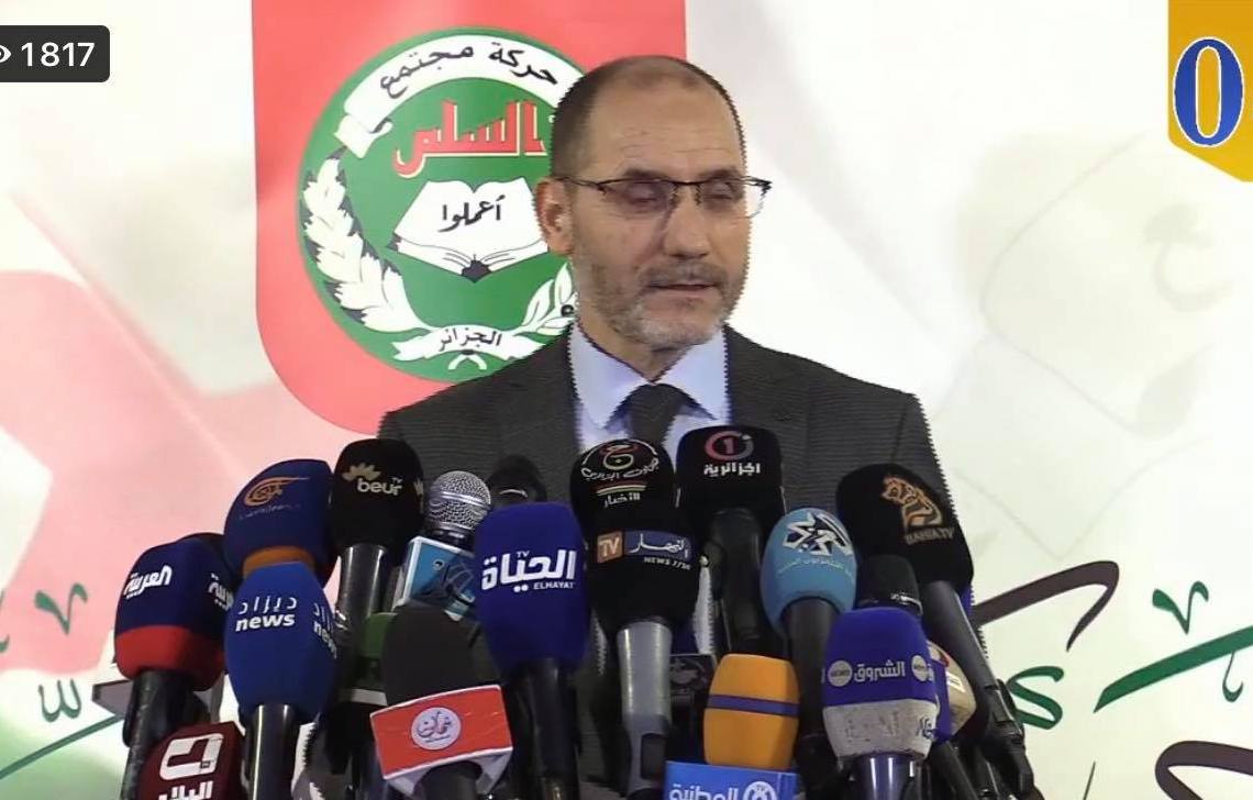 Makri décharge Tebboune et Charfi de leur responsabilité dans la « fraude électorale »
