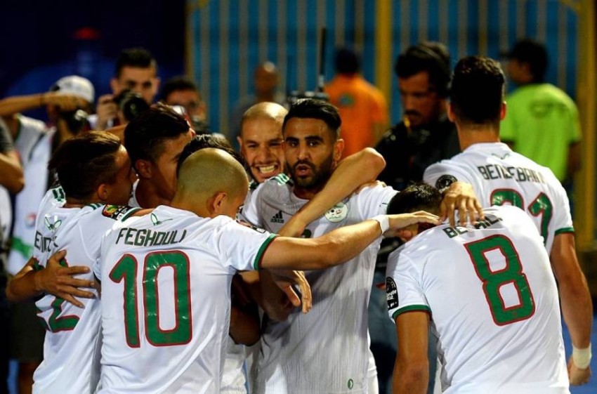 مباراة الجزائر-النيجر: الفـاف تُحذّر الصحفيين من تصوير اللاعبين خلال النشيدين الوطنين