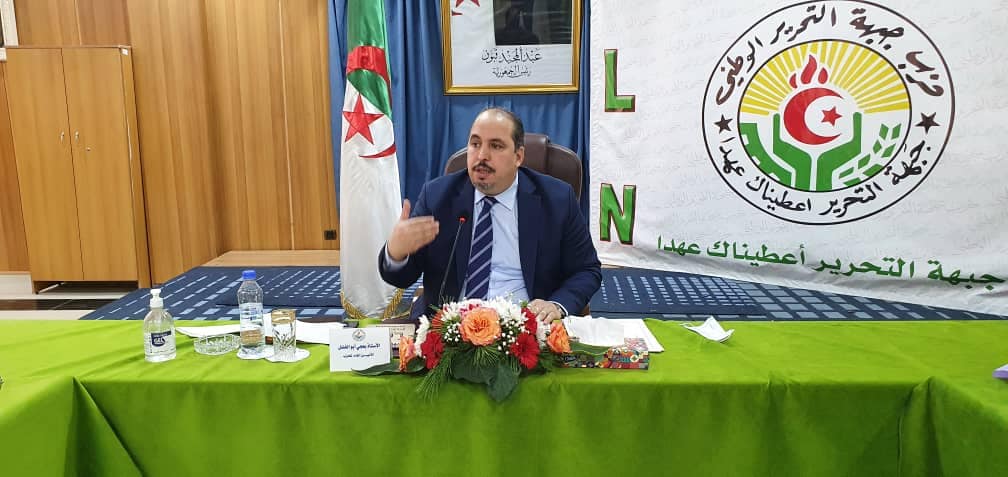 أبو الفضل: « الأفلان نشّط حملة انتخابية بمنطقة القبائل وفاز ببلديتي خراطة وبجاية »