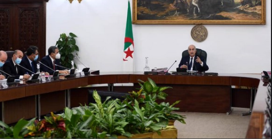 بعد تراجع نسبة إنتاج الحبوب : مجلس الوزراء يدعو لاستعمال « الدرون » في « تقييم القدرات الفلاحية »