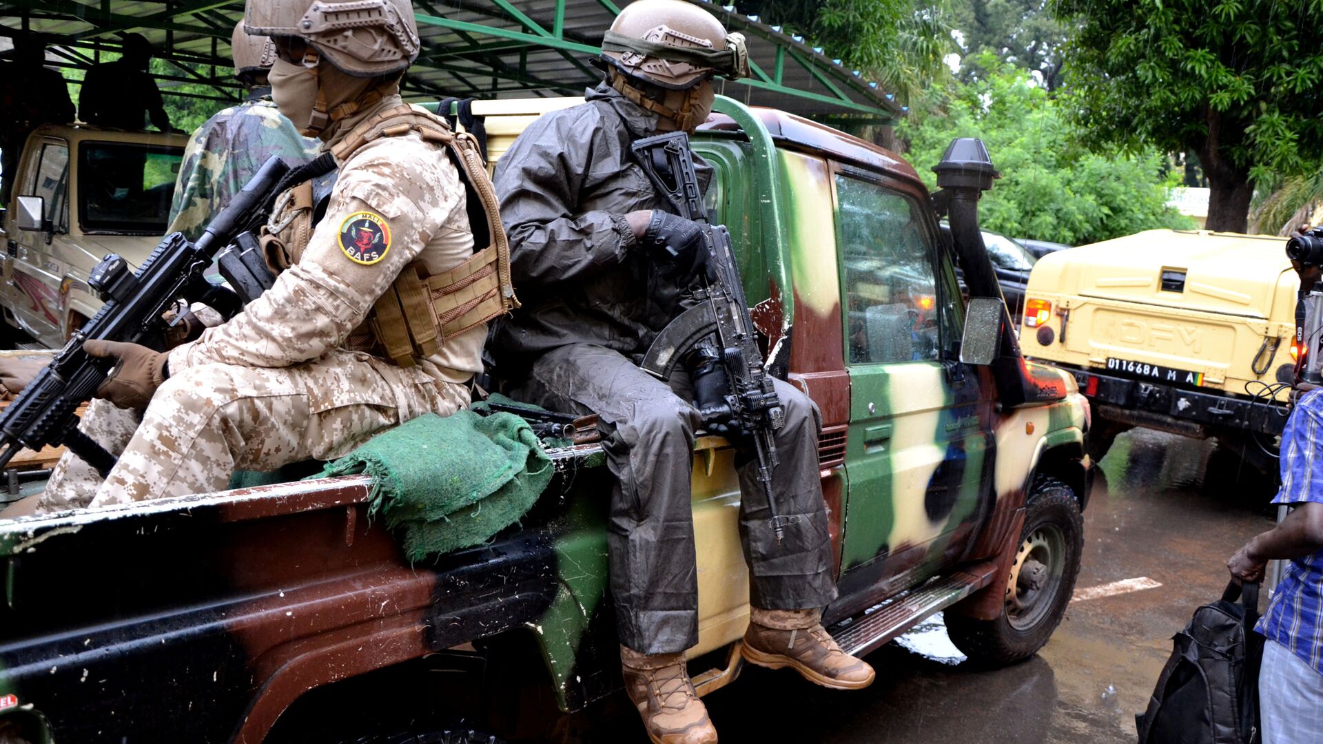 مالي تستلم الدفعة الثانية من المعدات العسكرية الروسية￼