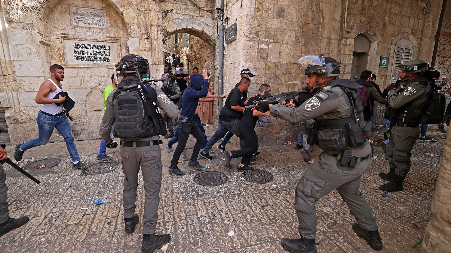 Affrontements à Jérusalem : le gouvernement israélien fragilisé
