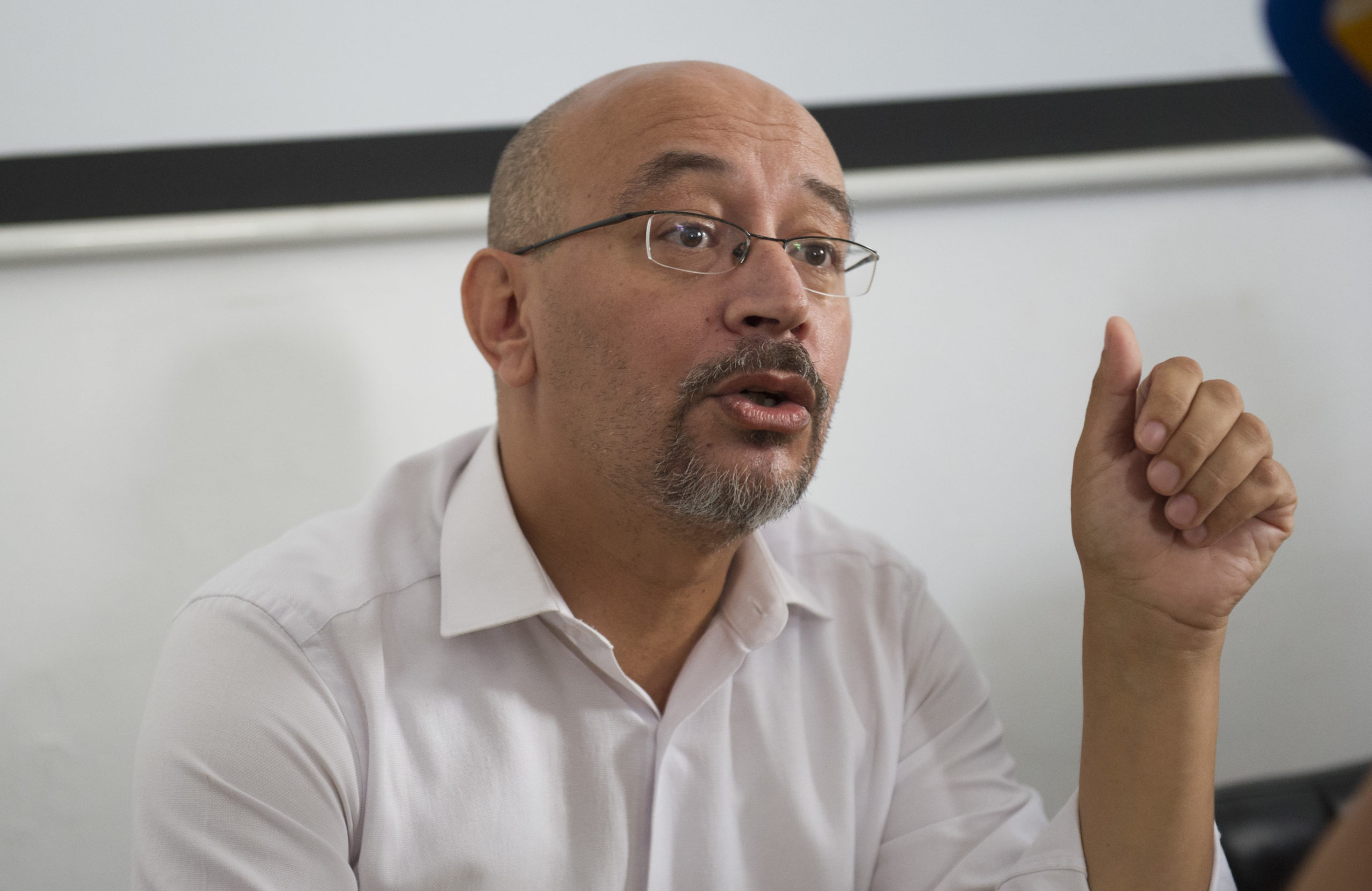 المحامي الحقوق عبد الغني بادي: واضحٌ أنّ تبون يُريد ارتداء جبّة بوتفليقة لكن ظروف التسعينيات ليست هي ظروف 2022