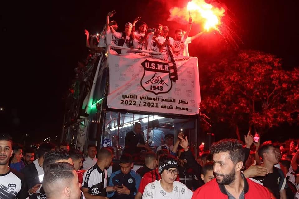 خنشلة تعيش أفراحا غير مسبوقة: من هو نادي « إيسامكا » العائد إلى القسم الأول من بطولة كرة القدم