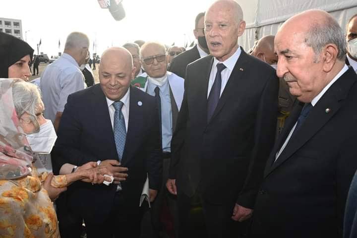 تبون للرئيس التونسي : « جميلة بوحيرد رَفعَها المصرِيين وجميلة بوباشة أكثر تواضعاً « ￼
