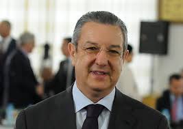 إشترى مقرا جديدا للبنك الذي كان يسيره: إلتماس عشر سنوات حبسا للوزير محمد لوكان