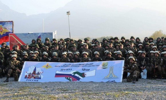 أعلنت عنها رُوسيا وفنذتها الجزائر: ما خلفية « إلغاء » التمارين العسكرية ببشار