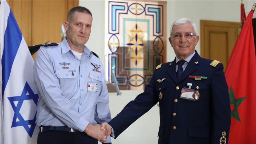 قائد سلاح الجو الإسرائيلي يلتقي نظيره المغربي وعمان تسمح بمرور طيرانه المدني
