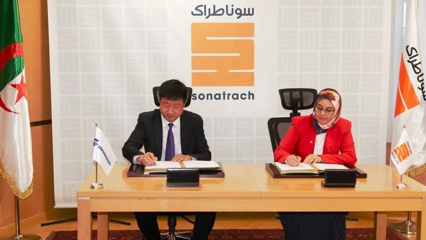 سوناطراك توقع عقد إنشاء مصنع لبتروكيماويات في وهران بـ 1.5 مليار دولار