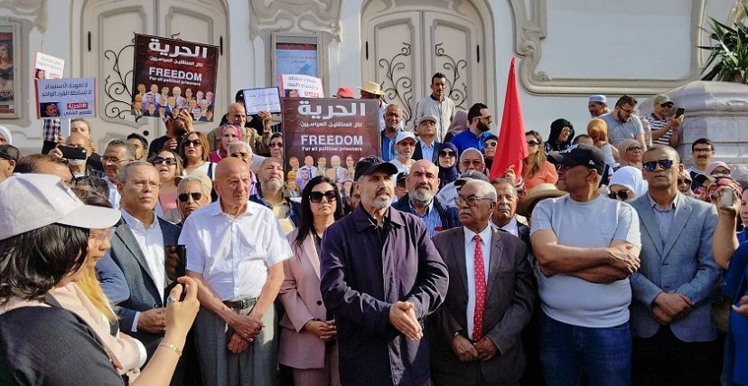 تونس: إستدعاء ستة محامين للتحقيق بتهم « التأمر ضد سلطة الدولة »