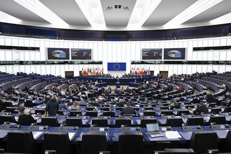 فضيحة « بيغاسوس » للتجسس على سانشيز: توصية جديدة من البرلمان الأوروبي لفتح تحقيق