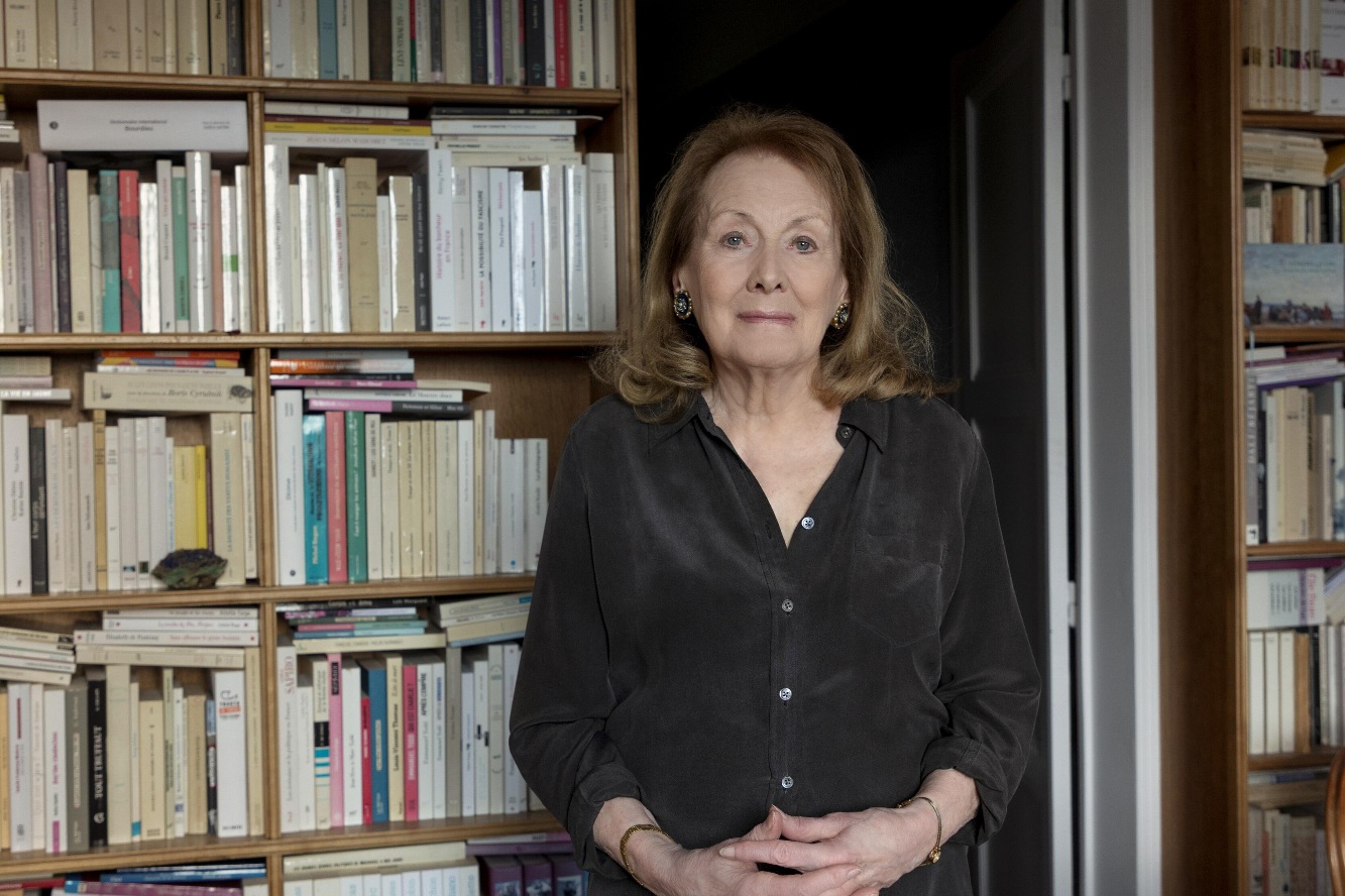 L’Algérie refuse le visa pour Annie Ernaux, prix Nobel de littérature et soutien de Ihsane EL Kadi