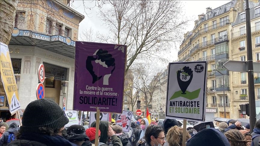 France : Départs massifs de dirigeants de SOS Racisme