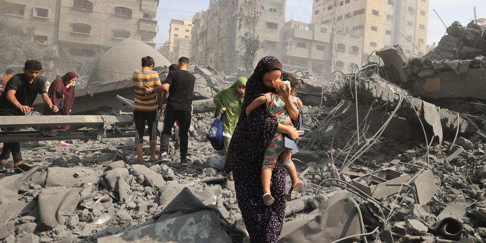 L’occupation israélienne intensifie les bombardements sur Gaza : Plus de 240 morts