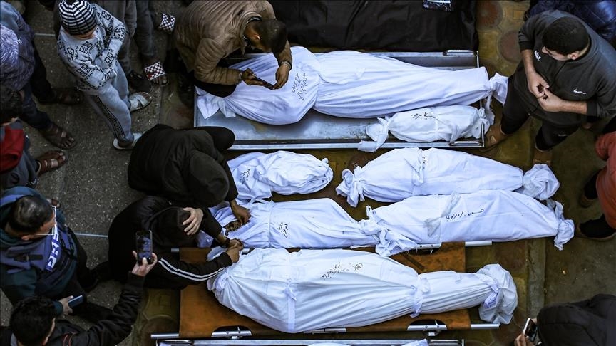 Gaza : le bilan des victimes s&rsquo;alourdit à 23 968 morts au 100e jour de l&rsquo;agression israélienne