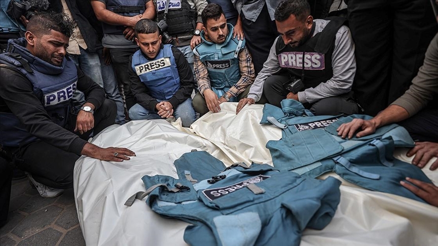 غزة: تواصل سقوط الصحفيين ليبلغ العدد 120 قتيلاً