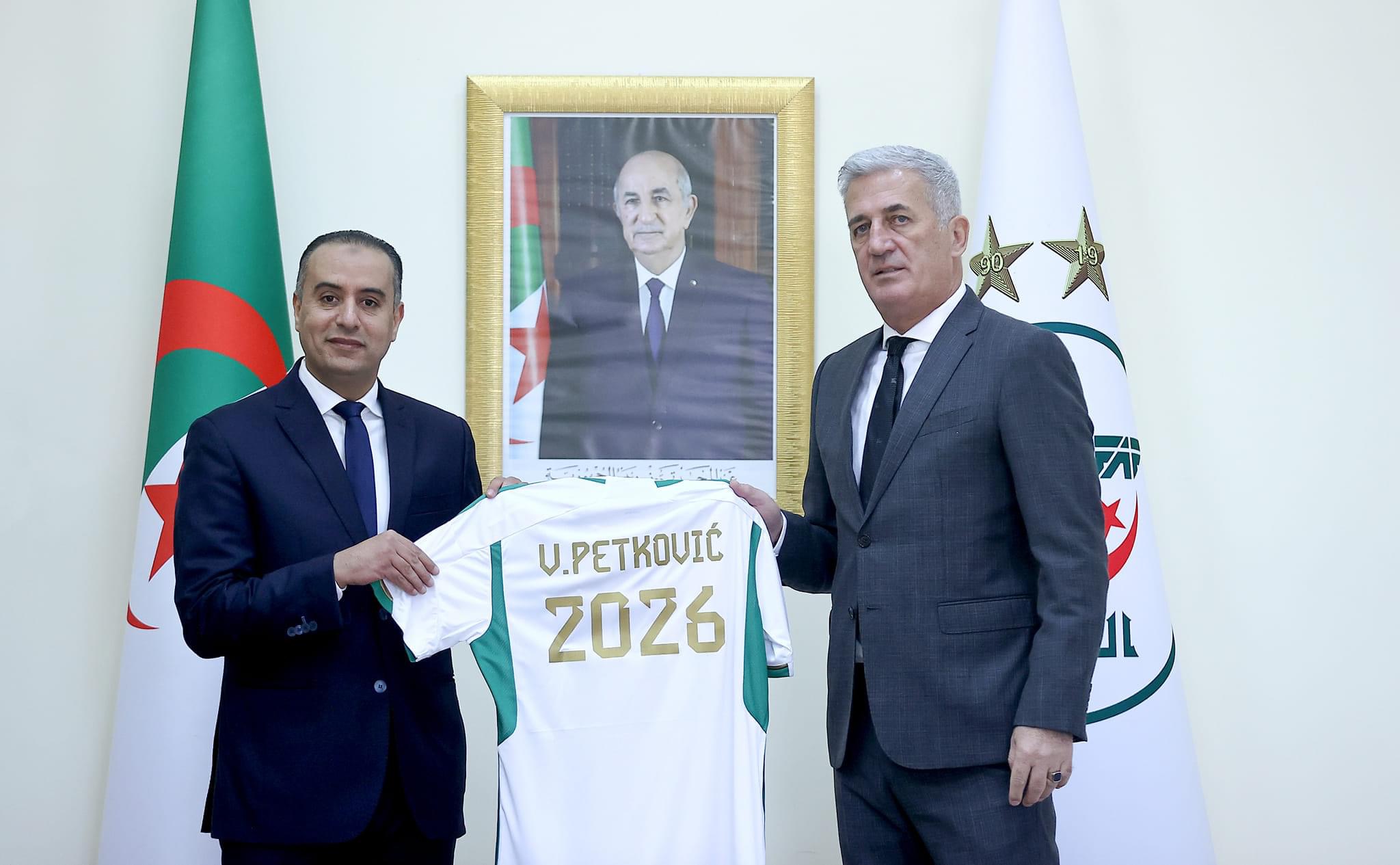 المنتخب الوطني: ابيتكوفيتش يوقع رسميا على عقده مع الفاف