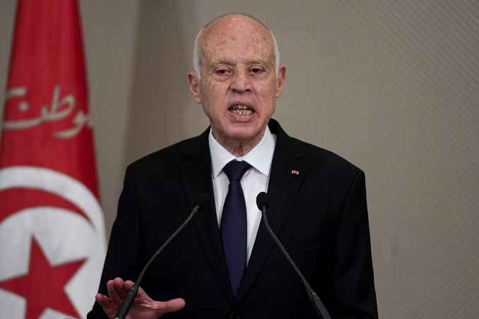 Tunisie : kais Saied limoge deux de ses ministres