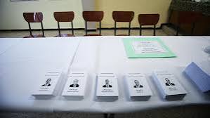 Election présidentielle anticipée : une décision et des interrogations