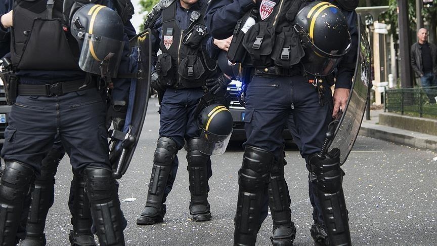 France: Un homme « souhaitant manifestement mettre le feu » à la synagogue de Rouen abattu par la police